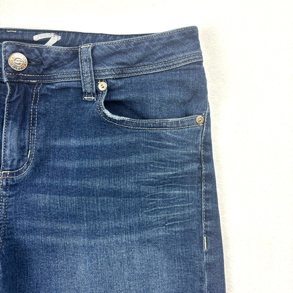 Seven 7 Med Midrise Wash Embroider Faded Whiskered Stretch Denim Shorts Size 12 - Picture 5 of 10